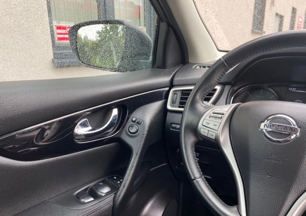 Nissan Qashqai cena 59900 przebieg: 105100, rok produkcji 2014 z Gościno małe 781